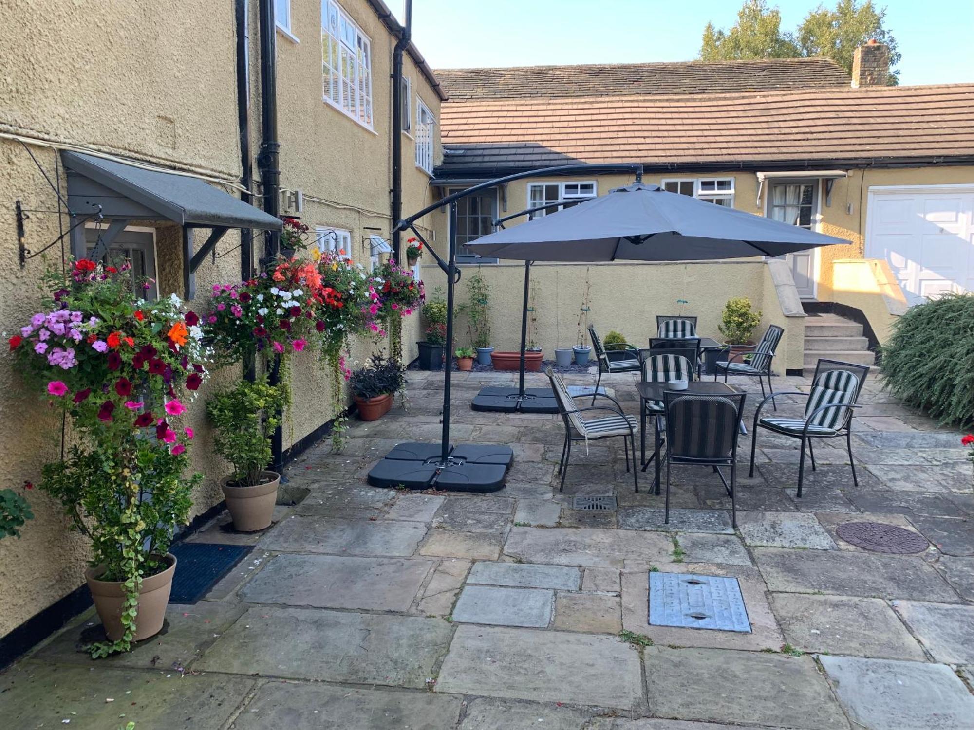 Bridge Farm Hotel Leeds  Exterior foto